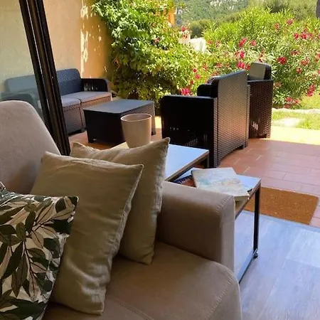 Le Corton - 45m2 - Parking - Jardin - Wifi Διαμέρισμα