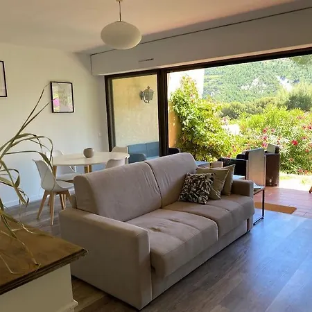 Le Corton - 45m2 - Parking - Jardin - Wifi Apartment *